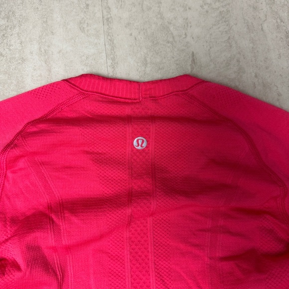 Lululemon Swiftly Tech long sleeve 2.0 shirt - Picture 8 of 11